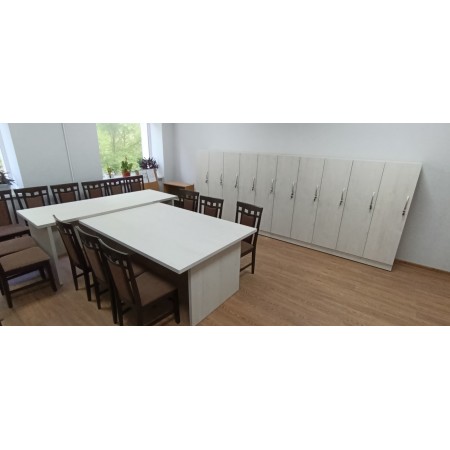 Mobilier pentru vestiarul scolii 